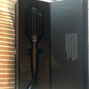 4 in 1 Volumizing Hot Brush